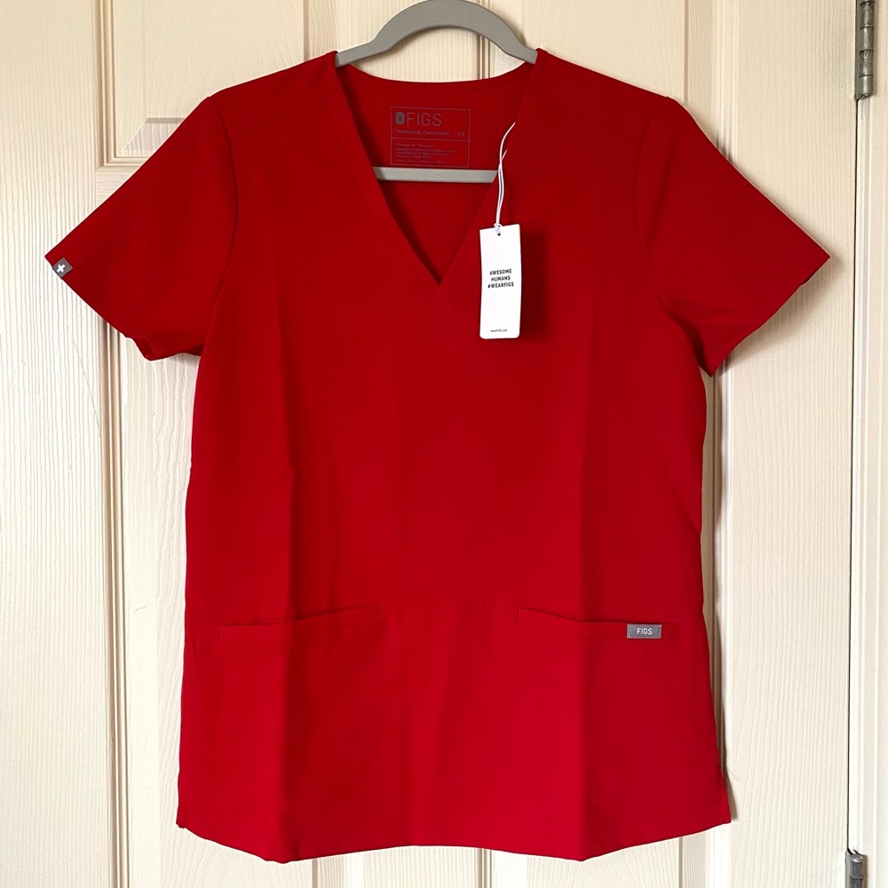 Limited Edition Red Figs Scrub Top Size XS NWT